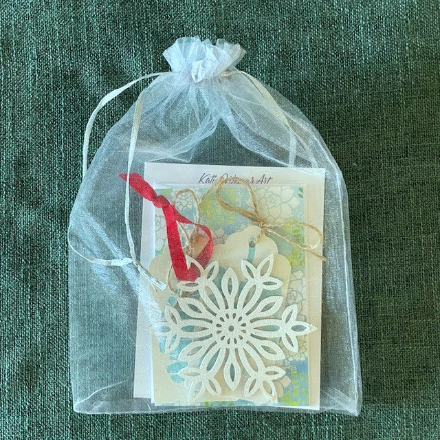 Holiday Gift Bundle #2